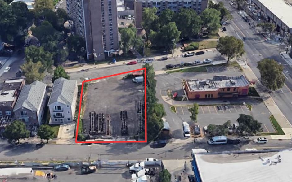 More Photos Of 49-55 Evergreen Ave, Newark Land For Lease