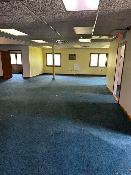 More Photos Of 3375 Merriam St, Muskegon Office For Lease