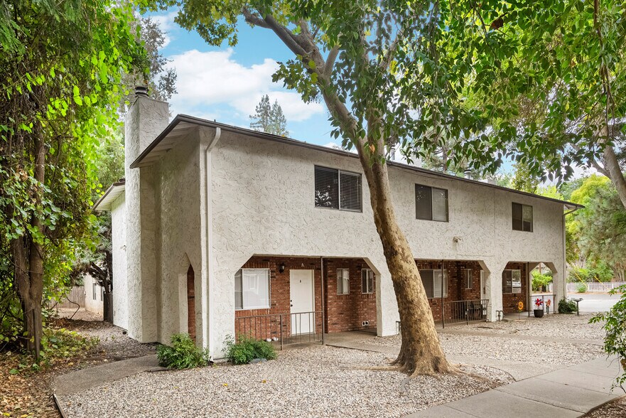 More Photos Of 403 E Maple St, Chico Apartments For Sale