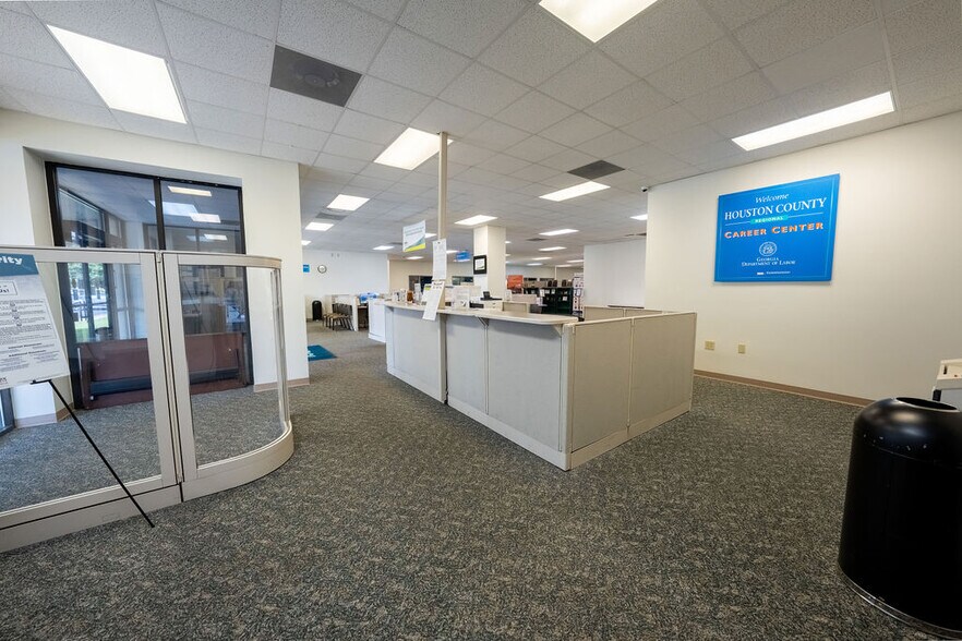 More Photos Of 96 Cohen Walker Dr, Warner Robins Medical For Sale