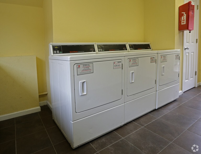 More Photos Of 1901 Lafayette St, Gretna Apartments For Sale