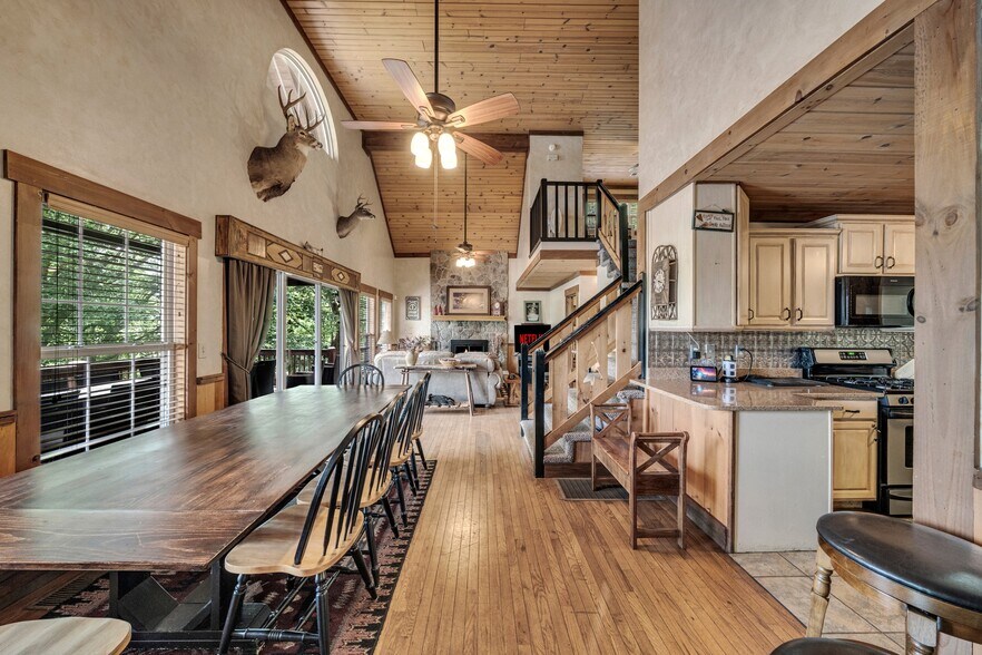 More Photos Of 2003 Bend of the Riv, Hiawassee Lodge Meeting Hall For Sale