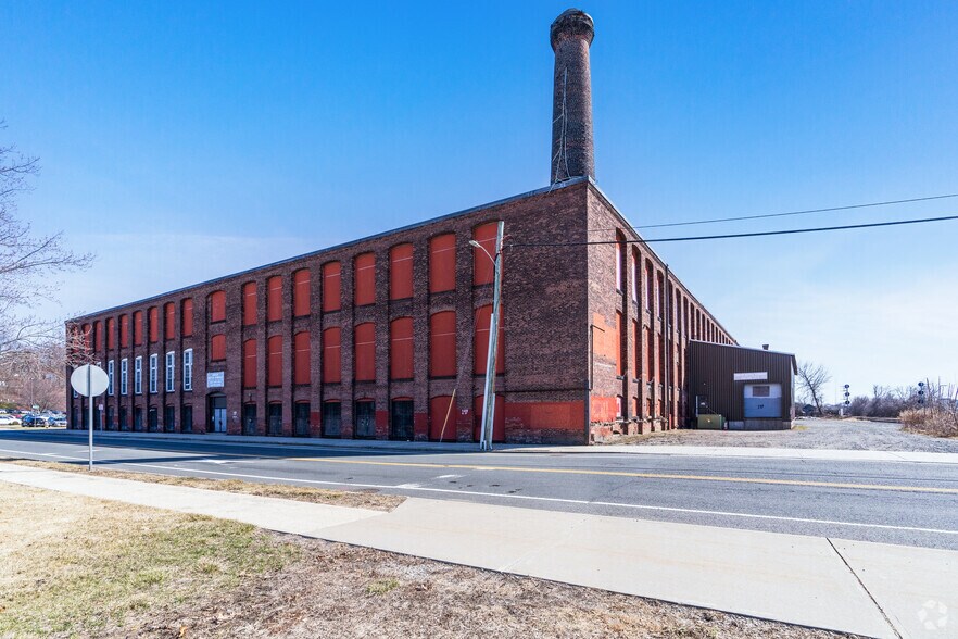 More Photos Of 149 Wason Ave, Springfield Warehouse For Sale
