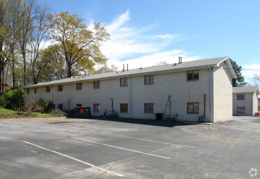More Photos Of 1561 Virginia Ave, Atlanta Office For Lease