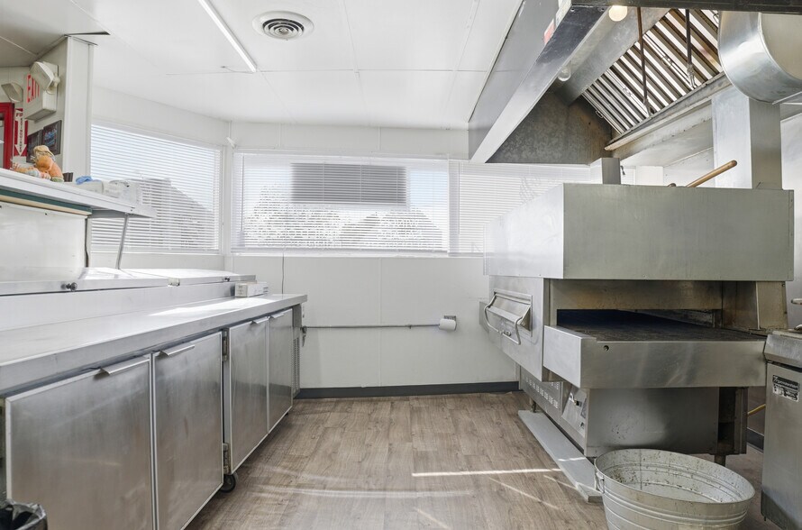 More Photos Of 12 E Main St, Shiloh General Retail For Sale