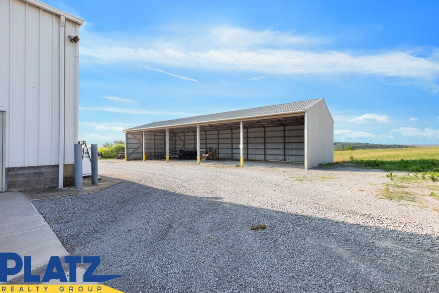 More Photos Of 39821 Salem Unity Rd, Salem Industrial For Lease