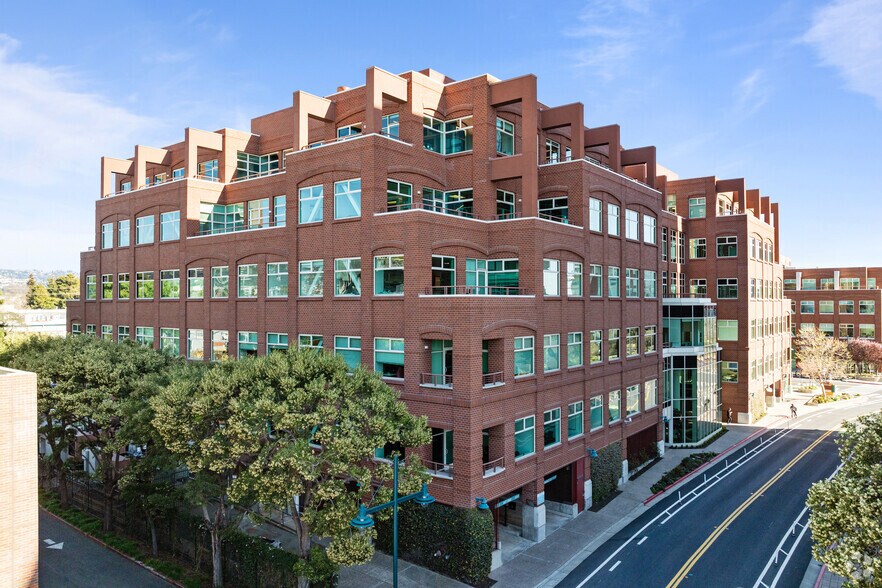 More Photos Of 5980 Horton St, Emeryville Research And Development For Lease