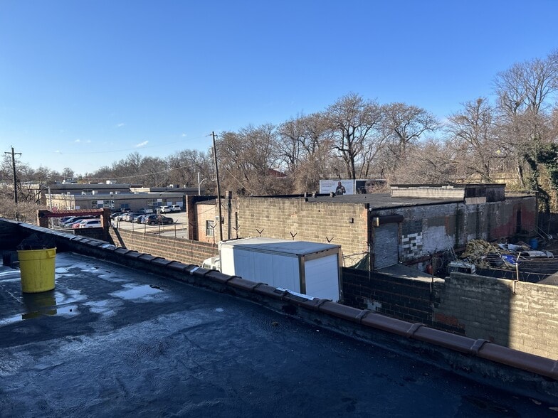 More Photos Of 901-909 S Carey St, Baltimore Warehouse For Sale