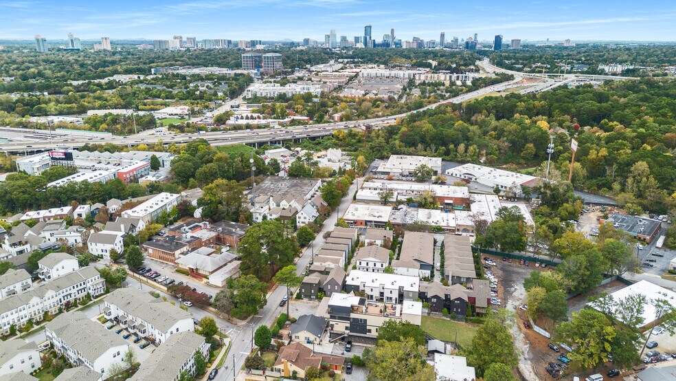 More Photos Of 2035 Manchester St NE, Atlanta Loft Creative Space For Lease