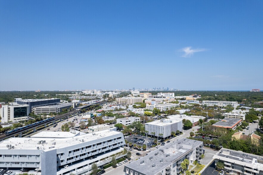 More Photos Of 5901 SW 74th St, Miami Medical For Lease