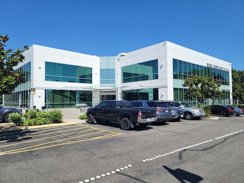 More Photos Of 15775 Laguna Canyon Rd, Irvine Medical For Lease