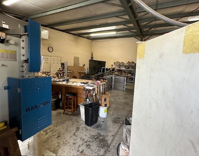 More Photos Of 23330 Harborview Rd, Port Charlotte Flex For Sale