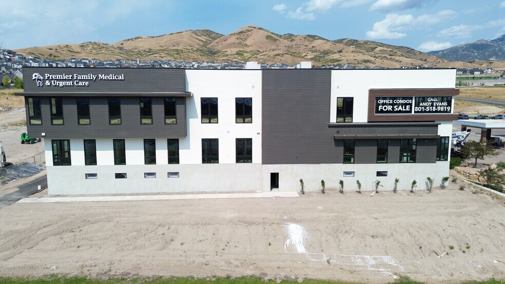 More Photos Of 573 W Sunrise Way, Lehi Office For Sale