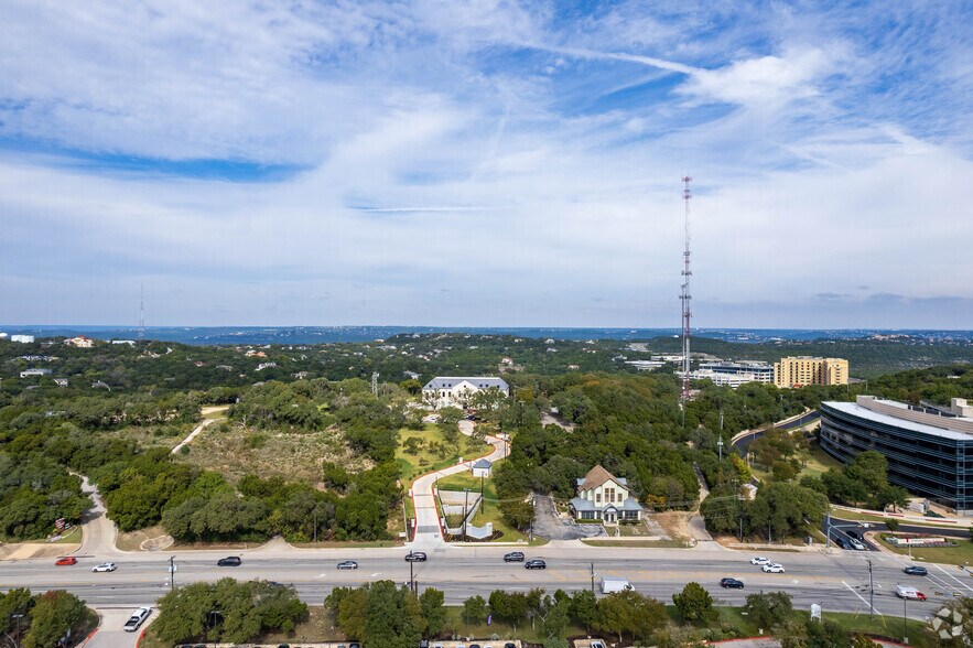 More Photos Of 6420 FM 2244 Rd, Austin Medical For Lease