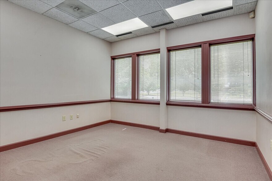 More Photos Of 1080 Silver Bluff Rd, Aiken Medical For Lease