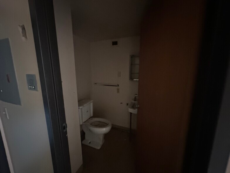 More Photos Of 215 Lelia St, Pittsburgh Apartments For Sale