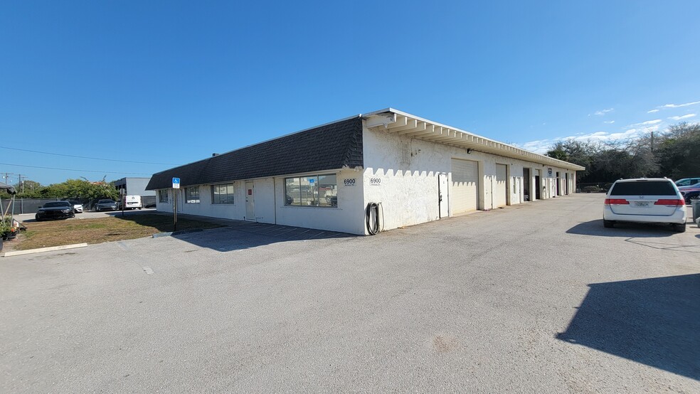 More Photos Of 6900 Barbour Rd, Riviera Beach Manufacturing For Lease