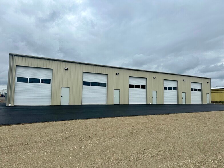 More Photos Of 30003 Federal Ln, Eugene Warehouse For Lease