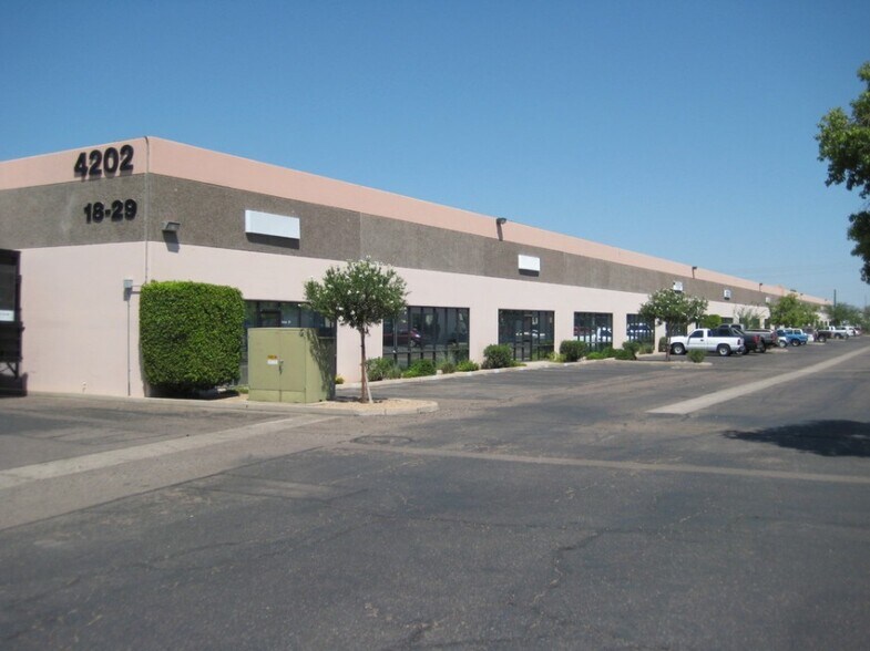 Primary Photo Of 4202 E Elwood St, Phoenix Warehouse For Lease