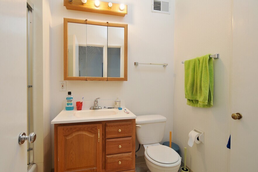 More Photos Of 450-460 Laurel St, Menlo Park Apartments For Sale