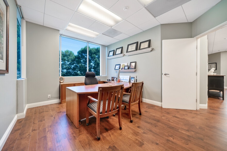 More Photos Of 6B Liberty, Aliso Viejo Office For Lease