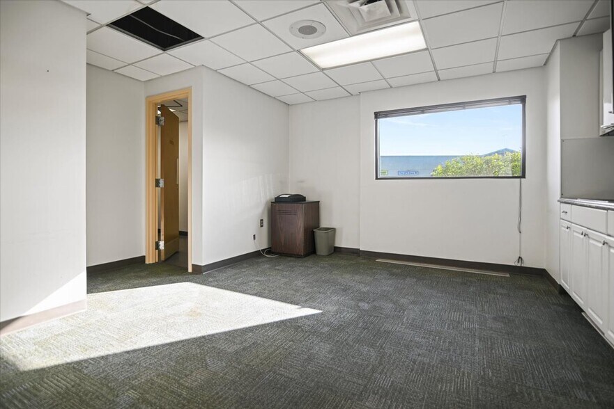 More Photos Of 209 Skyline Dr, East Stroudsburg Freestanding For Lease