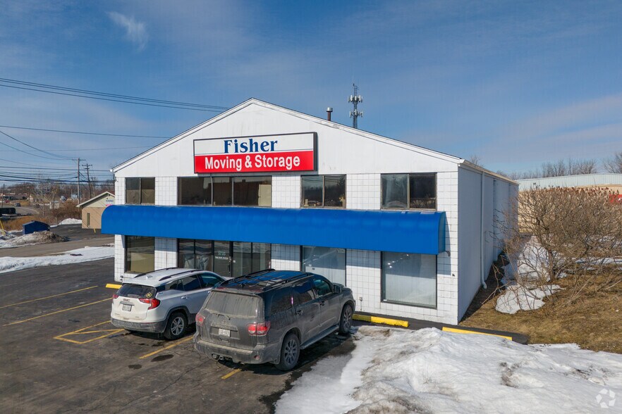 Primary Photo Of 5735 Maelou Dr, Hamburg Warehouse For Lease