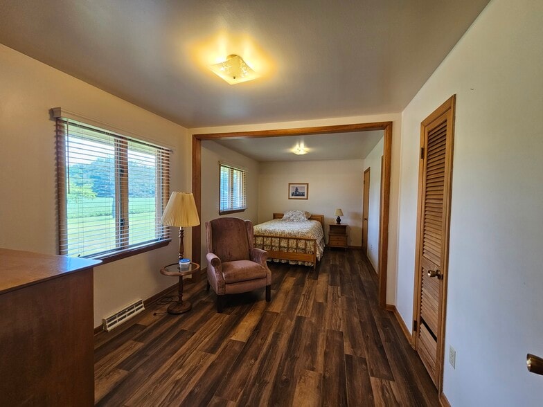 More Photos Of 5000 Fergus Rd, Saint Charles Religious Facility For Sale