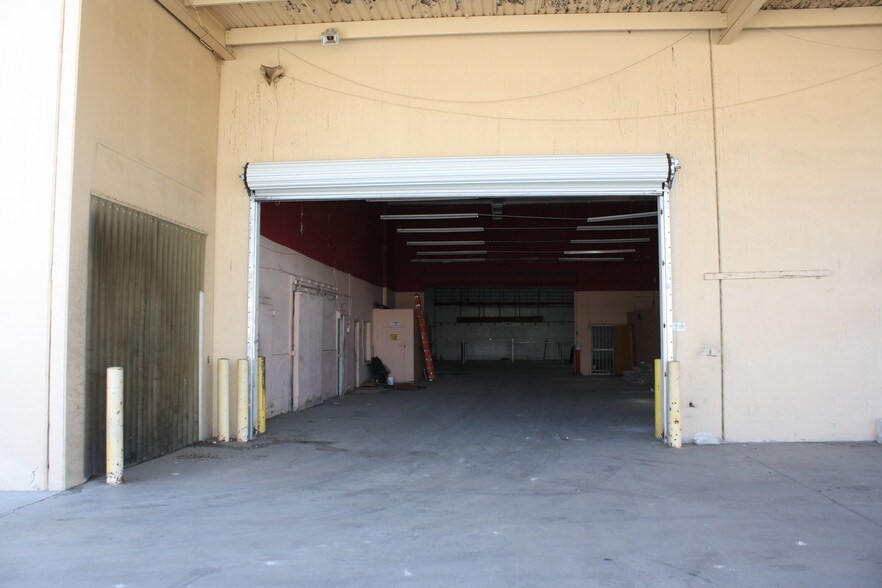 More Photos Of 1435 Fresno St, Fresno Freestanding For Lease