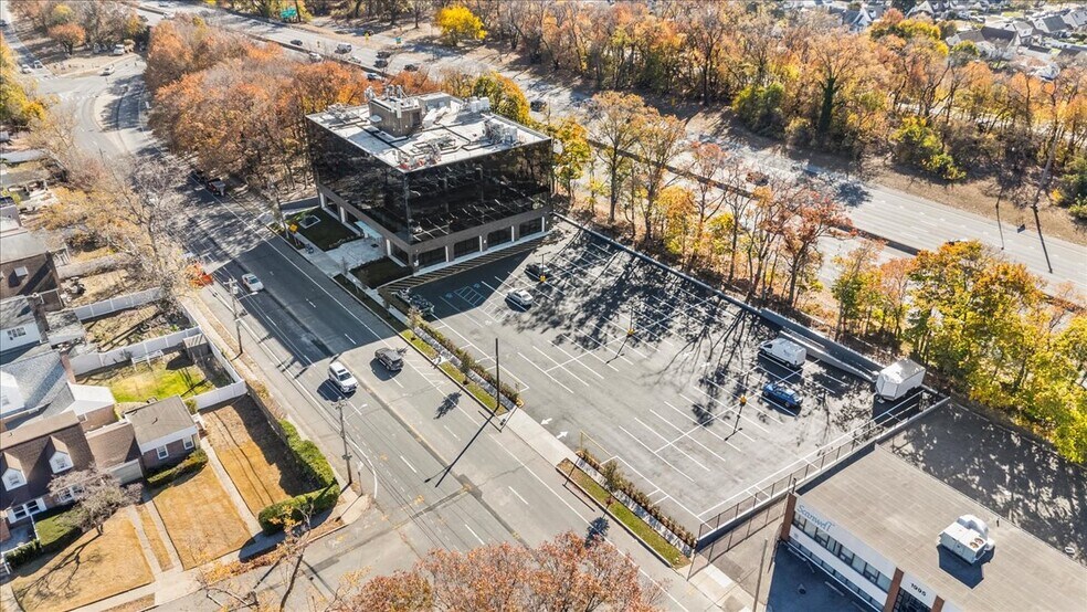 More Photos Of 1975 Linden Blvd, Elmont Medical For Lease