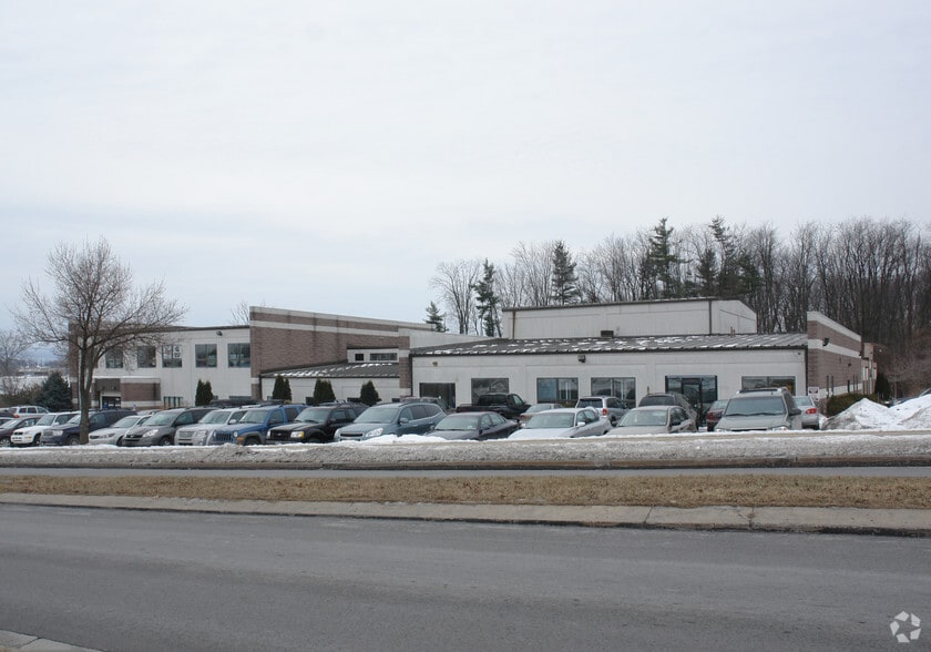 Primary Photo Of 1510-1520 Martin St, State College Sports And Entertainment For Lease
