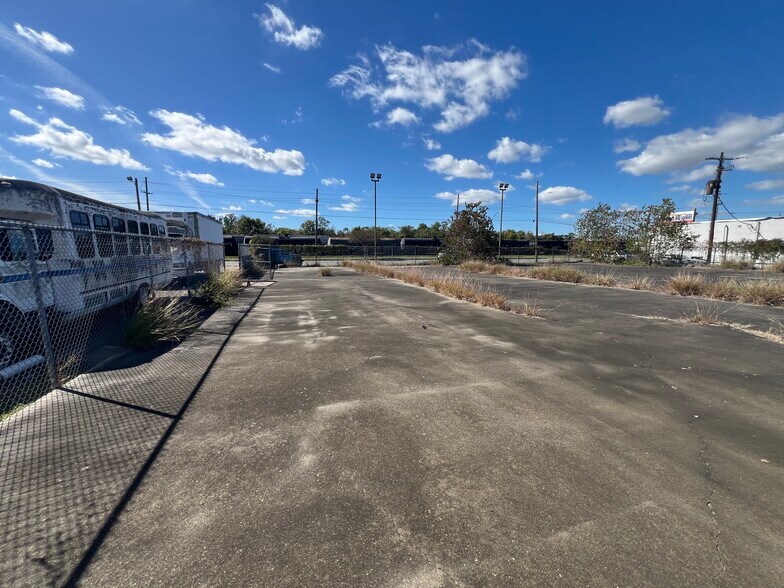 More Photos Of 7431 Saint Bernard Hwy, Arabi Land For Sale