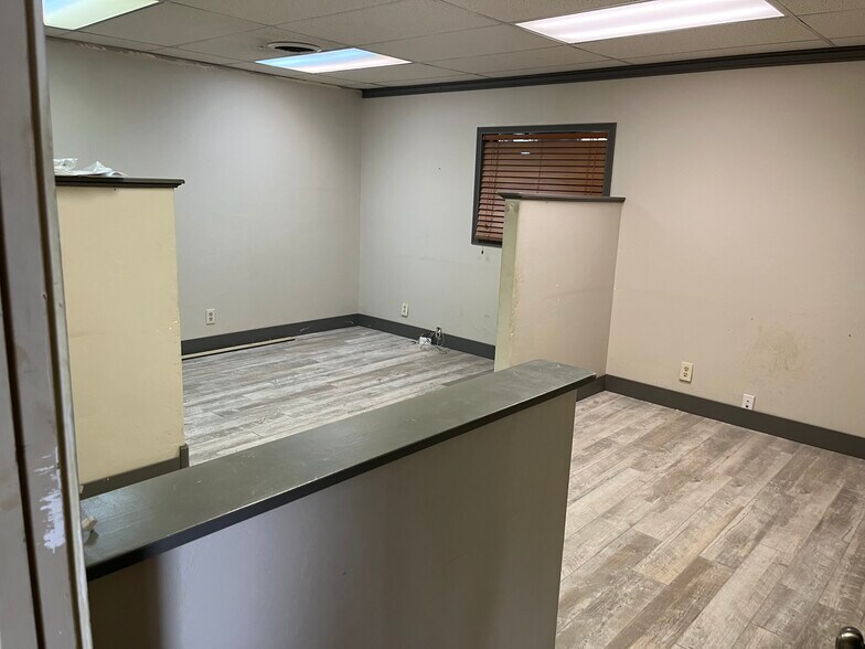 More Photos Of 1230 N Skyline Dr, Idaho Falls Warehouse For Lease