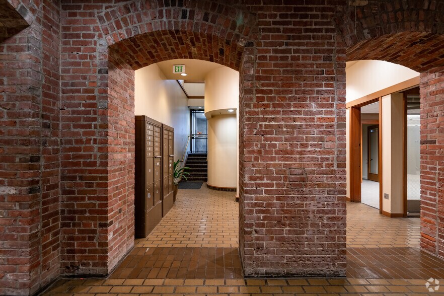 More Photos Of 119 1st Ave S, Seattle Loft Creative Space For Lease