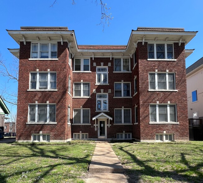 More Photos Of , Saint Louis Multifamily For Sale