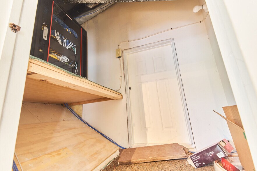 More Photos Of 586 Bonanza Trail, Big Bear Lake Office Residential For Sale