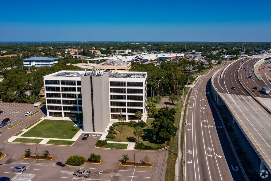 More Photos Of 2536 Countryside Blvd, Clearwater Office Residential For Lease