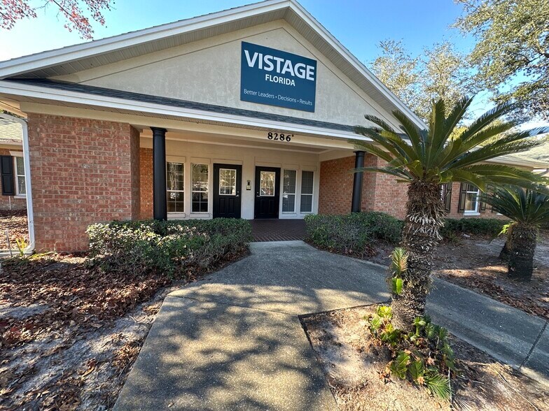 More Photos Of 8286 Bayberry Rd, Jacksonville Office For Lease