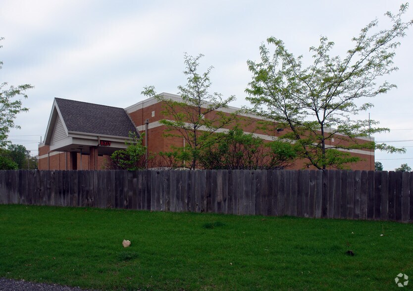 More Photos Of 4580 Monroe St, Toledo Drugstore For Sale