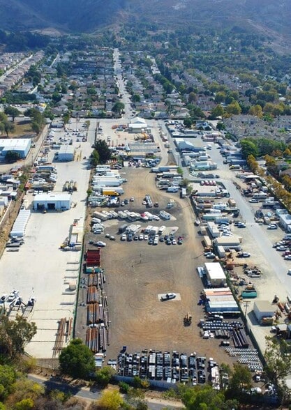 More Photos Of 2509 N Ventura Ave, Ventura Warehouse For Lease