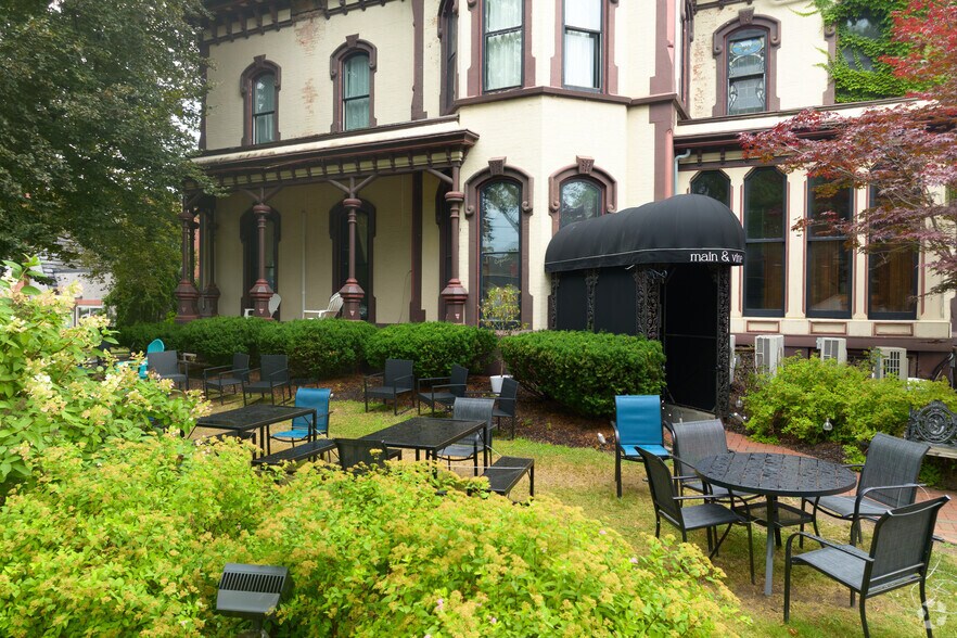 More Photos Of 1 E Church St, Fairport Restaurant For Sale