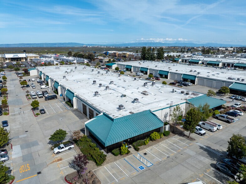 More Photos Of 1160 Industrial Rd, San Carlos Research And Development For Lease