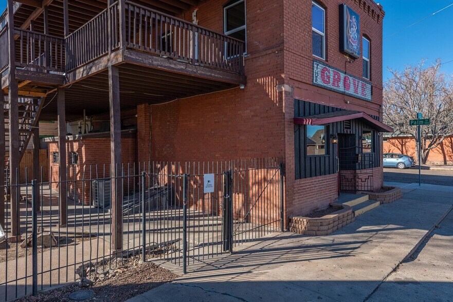 More Photos Of 901 E C St, Pueblo Storefront Retail Residential For Sale