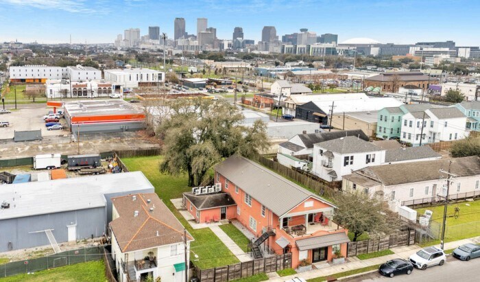 Primary Photo Of 632 N White St, New Orleans Hospitality For Sale