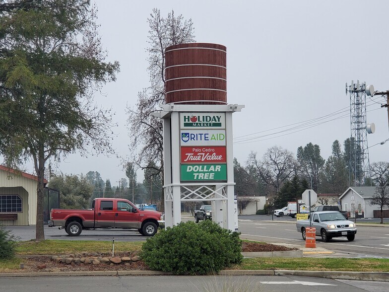 More Photos Of 9372 Deschutes Rd, Palo Cedro Unknown For Lease