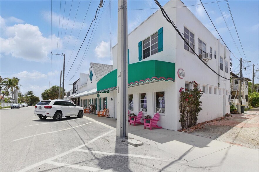 More Photos Of 444 4th St E, Boca Grande Freestanding For Sale