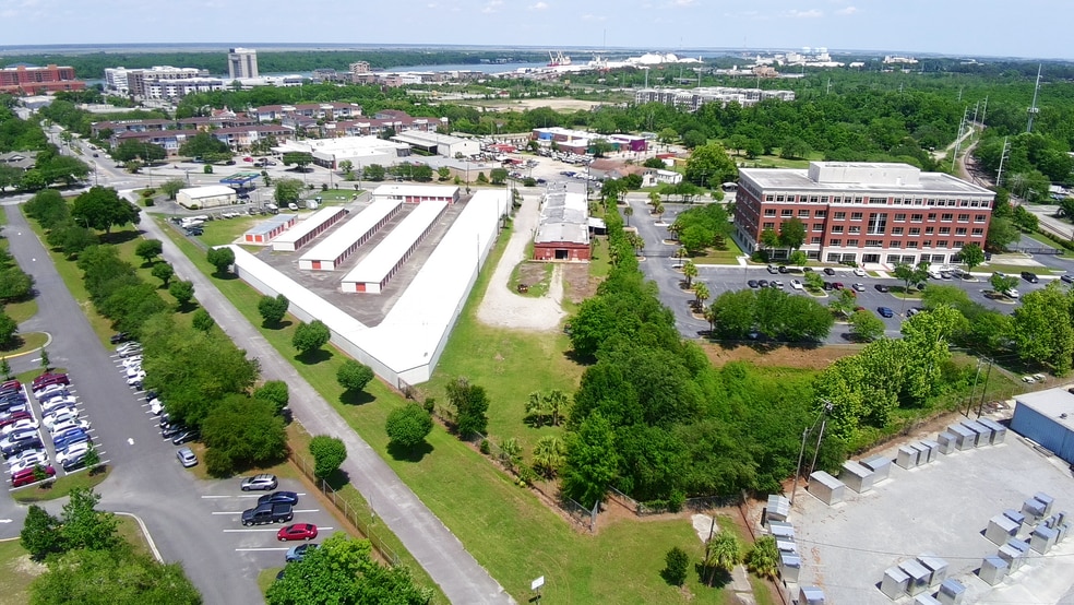 More Photos Of 737 Wheaton St, Savannah Industrial For Sale
