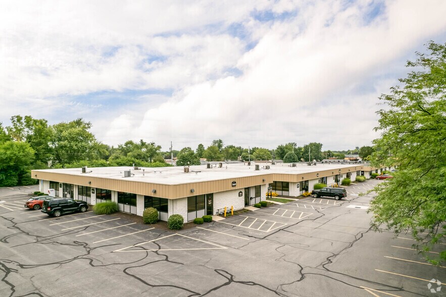 More Photos Of 7009 Taylorsville Rd, Huber Heights Unknown For Lease