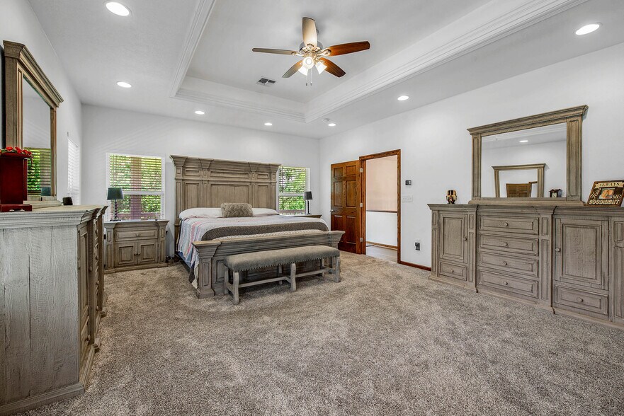 More Photos Of 13863 FM 2154 Rd, College Station Showroom For Sale