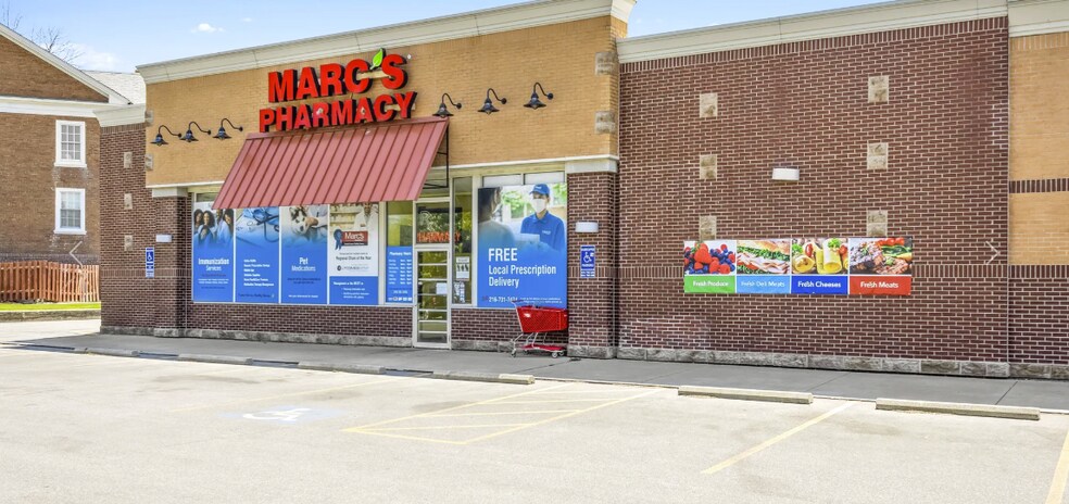More Photos Of 22800-22840 Lake Shore Blvd, Euclid Supermarket For Sale